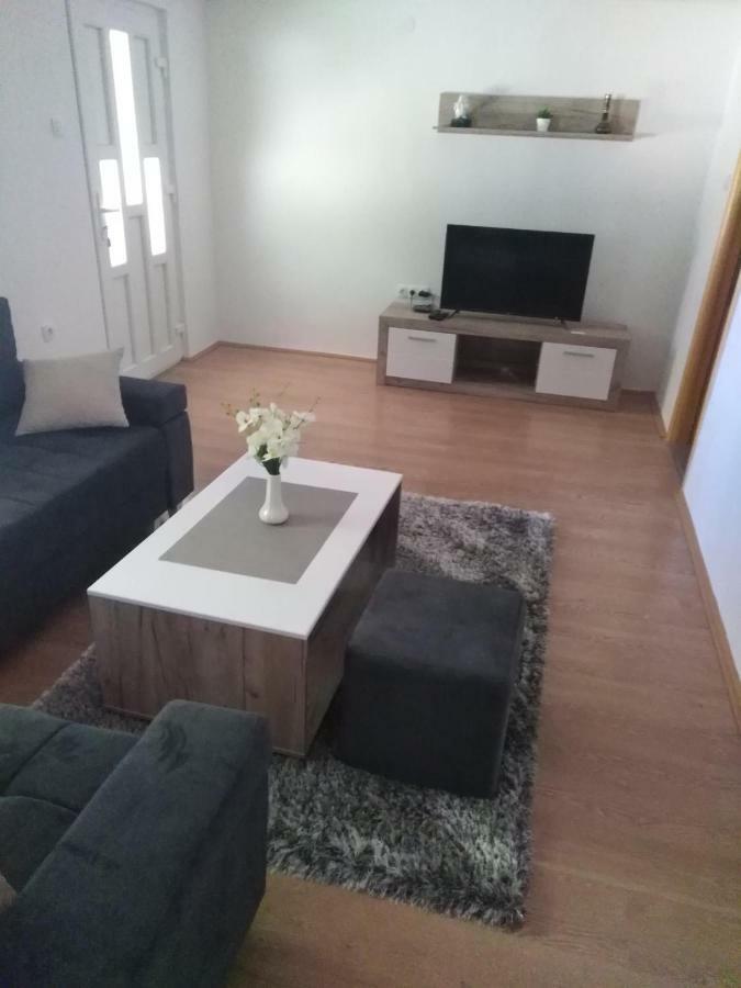 Apartman Milos Trebinje Eksteriør billede